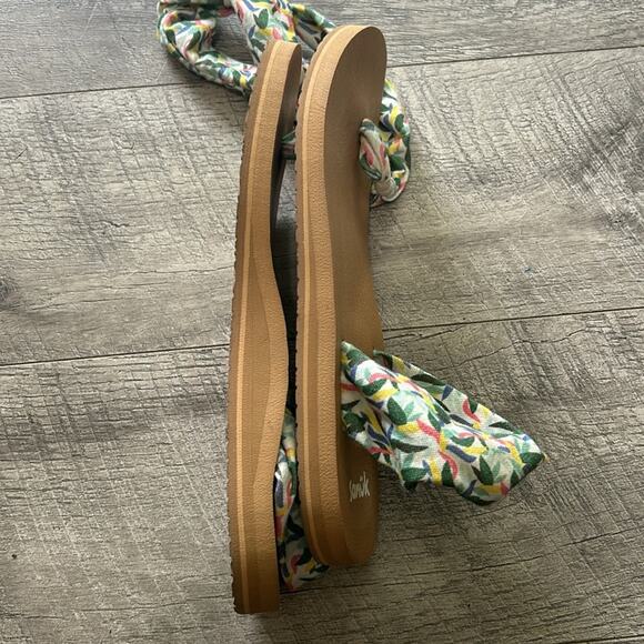 Sanuk #1124156 Sling Soft Top Floral Spring Sandal Women Size  8 green - Picture 7 of 10